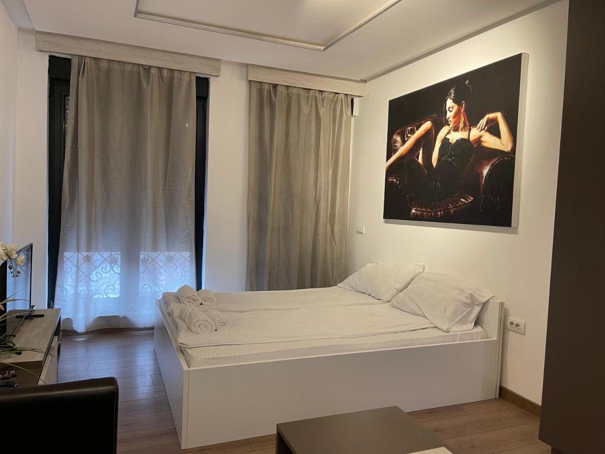 Empire Queen Apartments ベオグラード エクステリア 写真