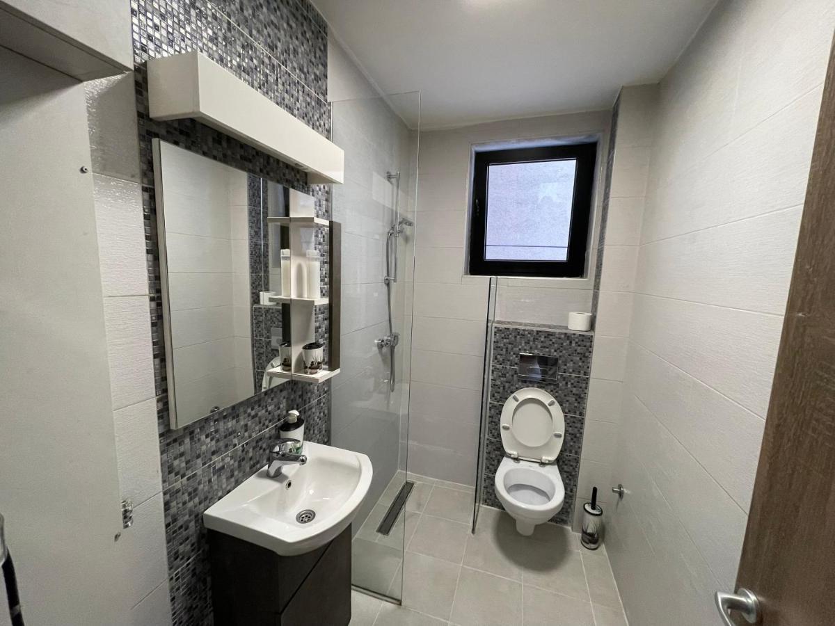 Empire Queen Apartments ベオグラード エクステリア 写真