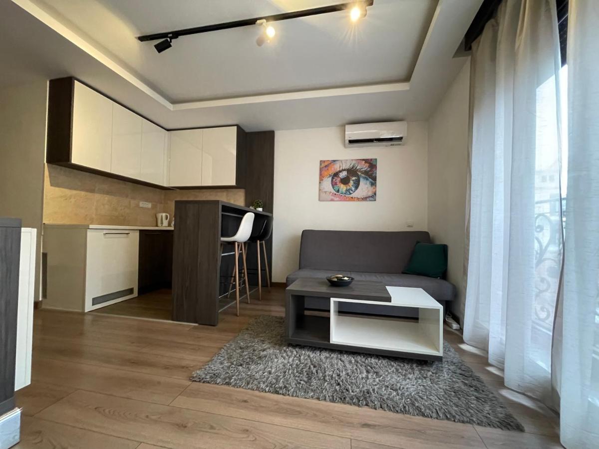 Empire Queen Apartments ベオグラード エクステリア 写真