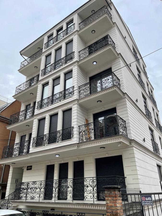 Empire Queen Apartments ベオグラード エクステリア 写真