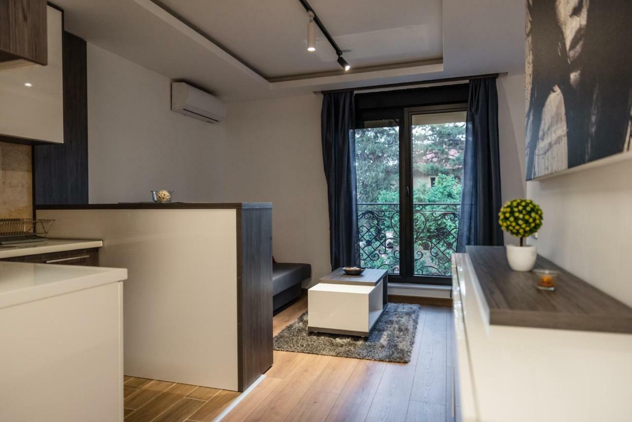 Empire Queen Apartments ベオグラード エクステリア 写真