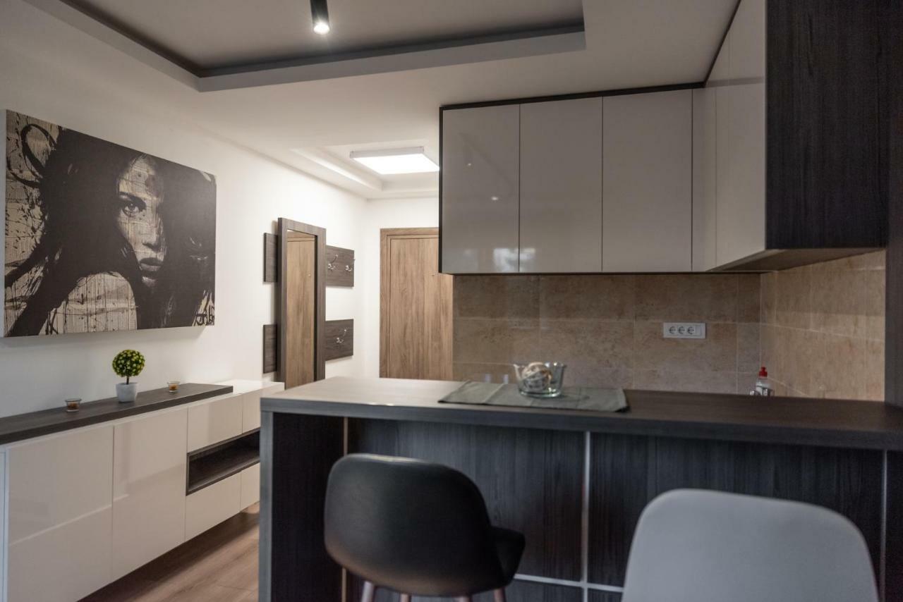 Empire Queen Apartments ベオグラード エクステリア 写真